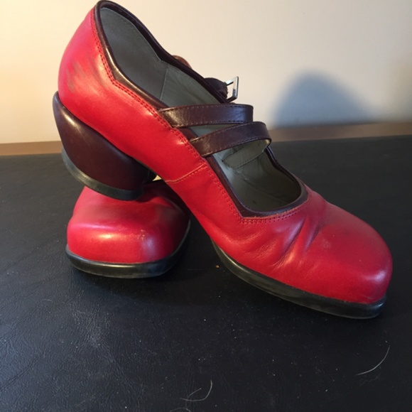 Fluevog Margie Mary Janes 6 - Picture 2 of 9